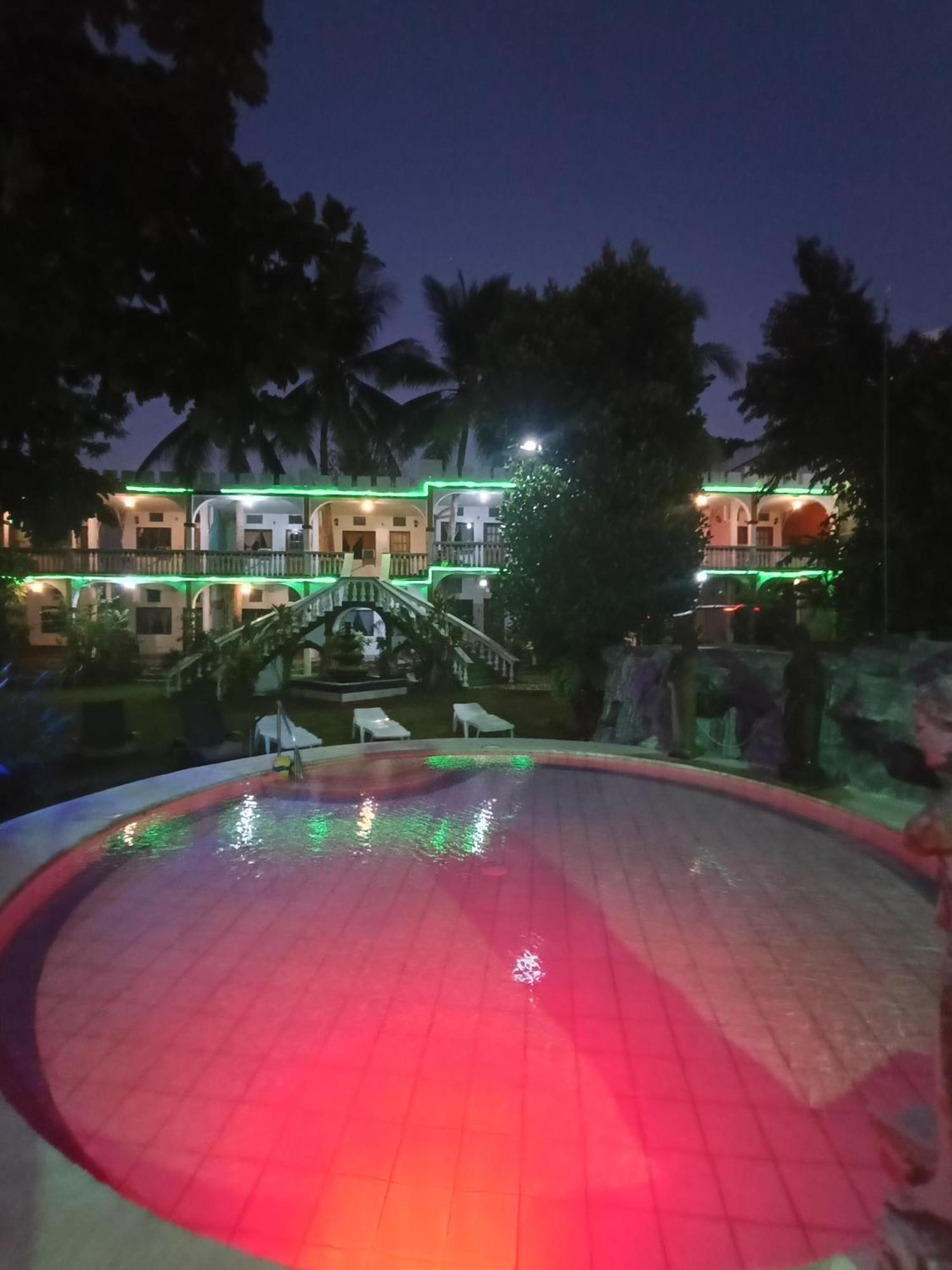 Kokosnuss Garden 3* Coron
